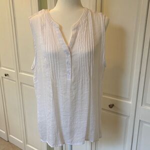 Kim Rogers White Sleeveless Blouse